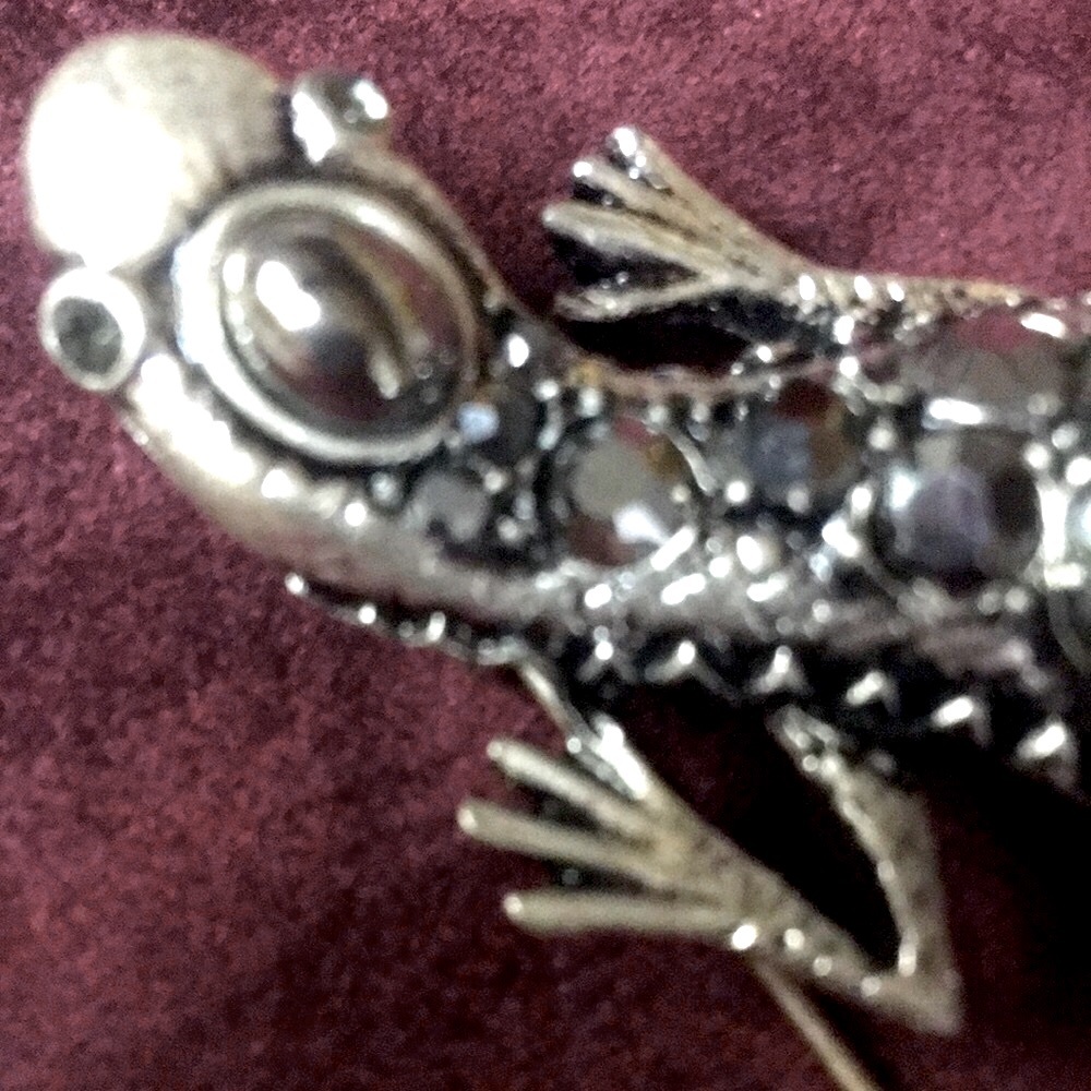 Large Silver & Marcasite Reptile Brooch - Picture 5 of 6